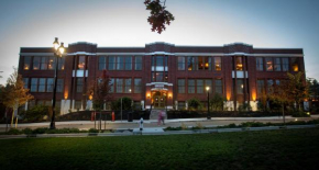 Отель McMenamins Anderson School  Баселл